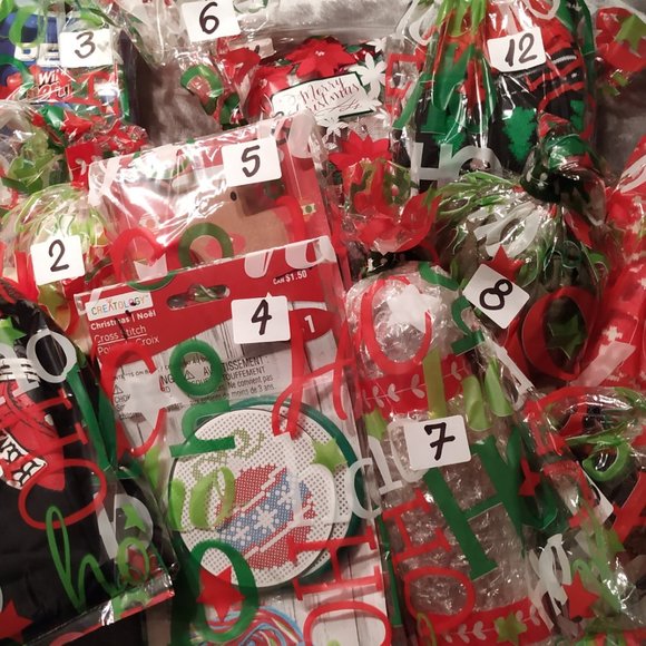 🎄12 Days🎄Christmas Advent Calendar Box – Just for FUN🎁 - Picture 5 of 10